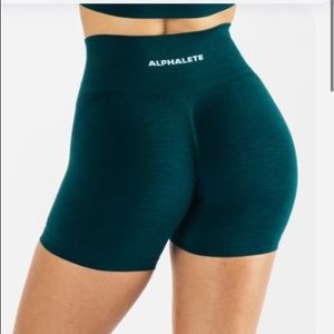 Alphalete Amplify Shorts in Teal size S